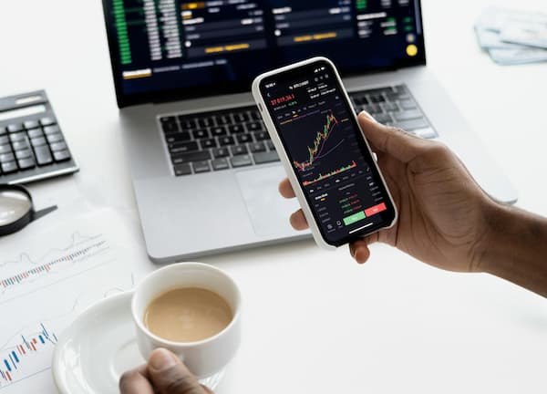  贵金属为什么都用庄信万丰的价格